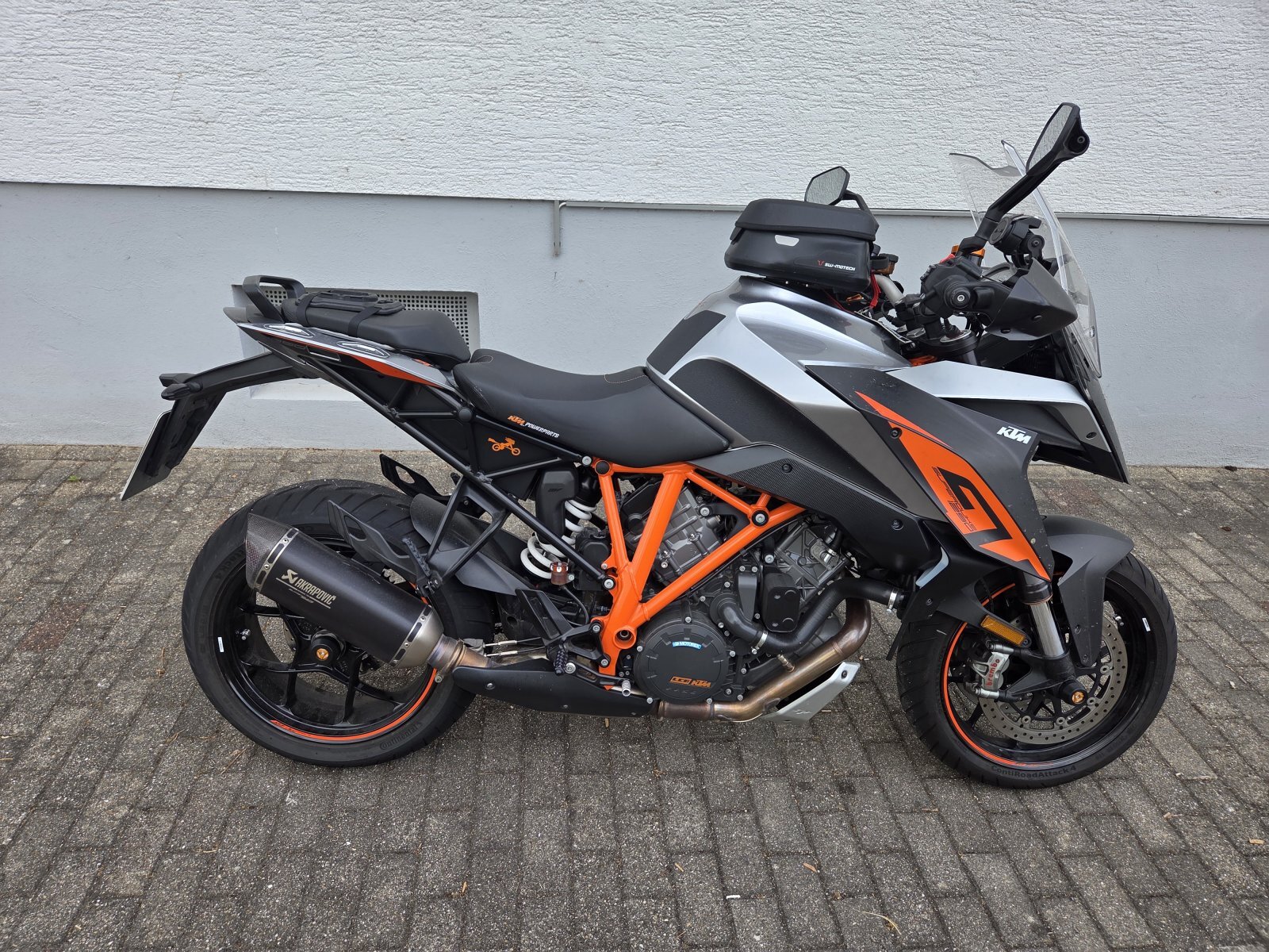 KTM Super Duke 1290 GT