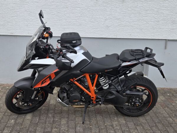 KTM Super Duke 1290 GT – Bild 3