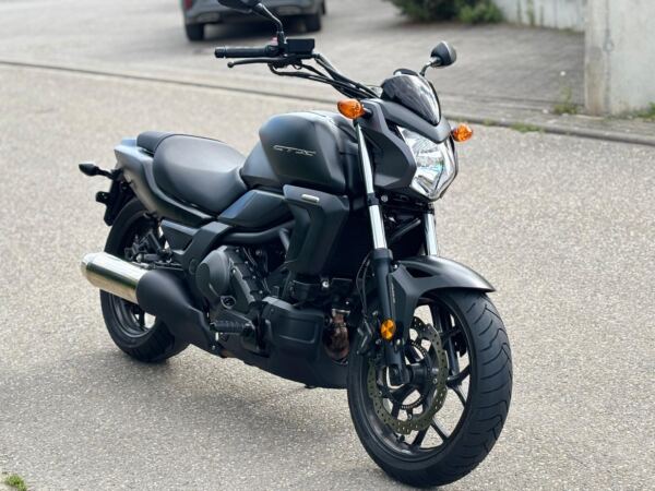 Honda CTX 700 ND RC68 – Bild 14