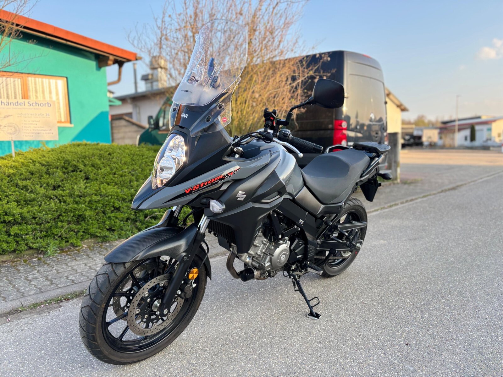 Suzuki DL650 V-Strom (grau)