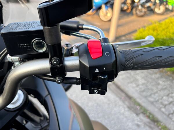 Suzuki DL650 V-Strom (grau) – Bild 22