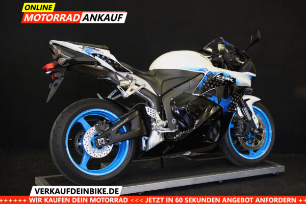 Honda CBR600RR – Bild 3