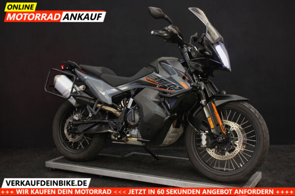 KTM 890 Adventure