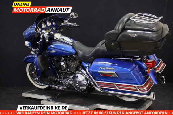 Harley-Davidson FLHTCUSE2 Electra Glide CVO Ultra Classic – Bild 4