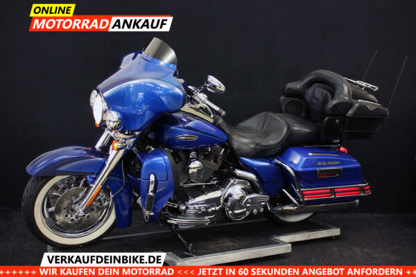 Harley-Davidson FLHTCUSE2 Electra Glide CVO Ultra Classic – Bild 6