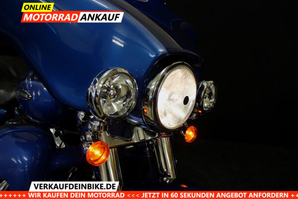 Harley-Davidson FLHTCUSE2 Electra Glide CVO Ultra Classic – Bild 9