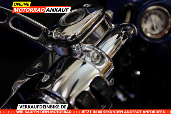 Harley-Davidson FLHTCUSE2 Electra Glide CVO Ultra Classic – Bild 13