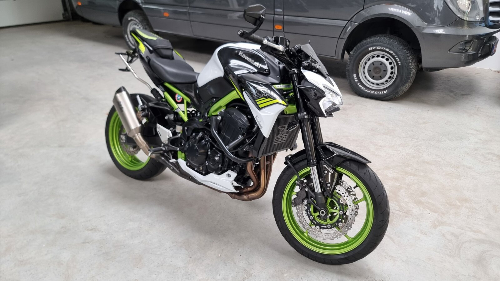 Kawasaki Z900