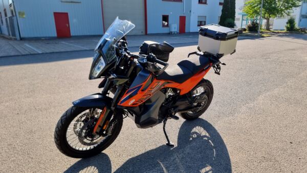 KTM 890 Adventure – Bild 4