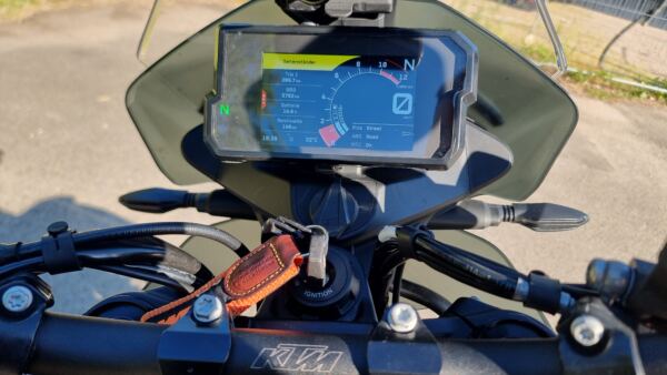 KTM 890 Adventure – Bild 10