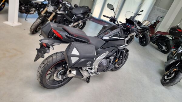 Honda NC750X DCT – Bild 2