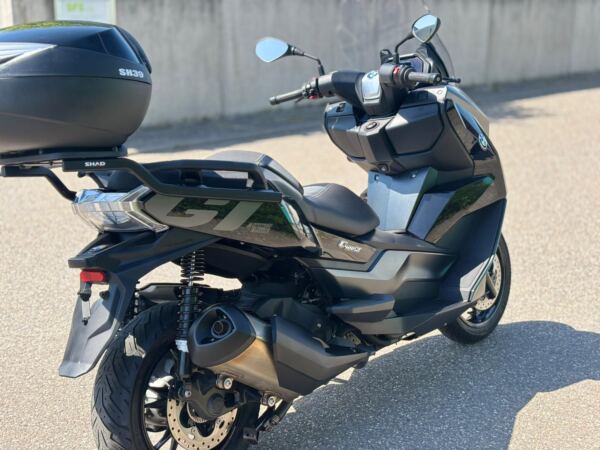 BMW C400GT Triple Black – Bild 10