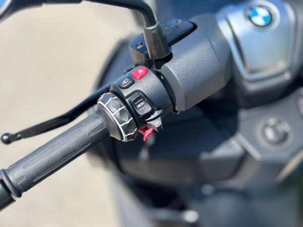BMW C400GT Triple Black – Bild 17