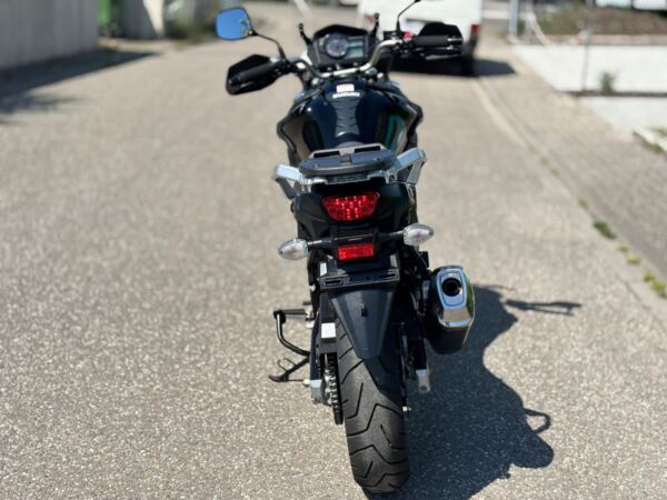 Suzuki DL650A *tiefergelegt* – Bild 7